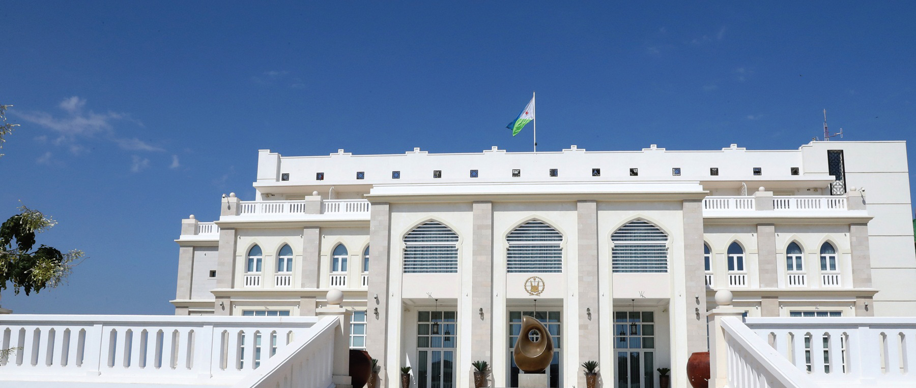 Aujourd’hui au Palais de la République :  Le Président Guelleh entame une série de consultations avec les leaders  de la majorité et de l’opposition