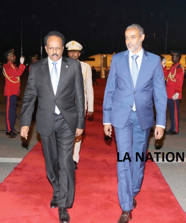 Le Président Mohamed Abdillahi Farmajo entame une visite de travail à Djibouti