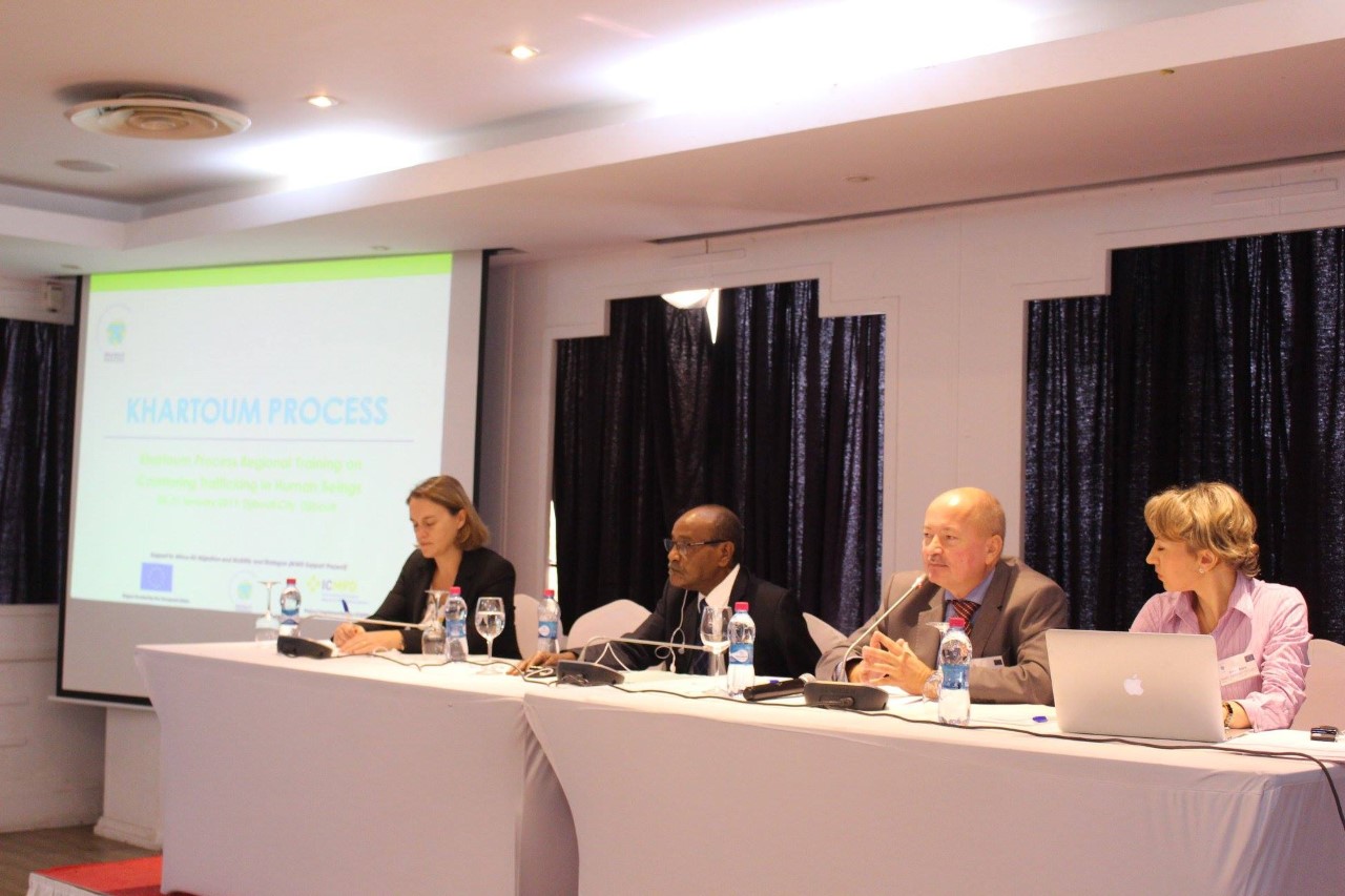 Processus de Khartoum : lutte contre la traite des êtres humains : L’urgence des mesures préventives et dissuasives