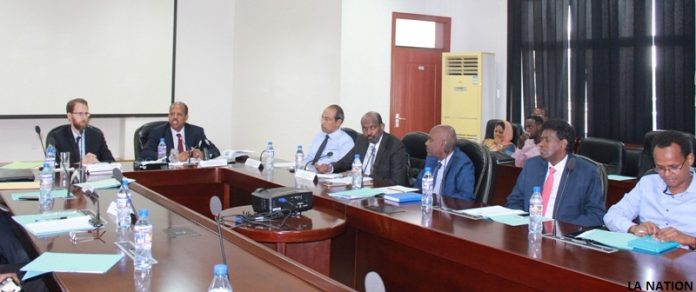 Lancement de la conférence sur des rivalités géopolitiques « du golfe persique au golfe d'Aden » (1)