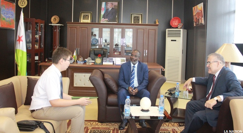 L’ambassadeur Sergey Kuznetsov rend une visite d’adieux au président de l’Assemblée nationale