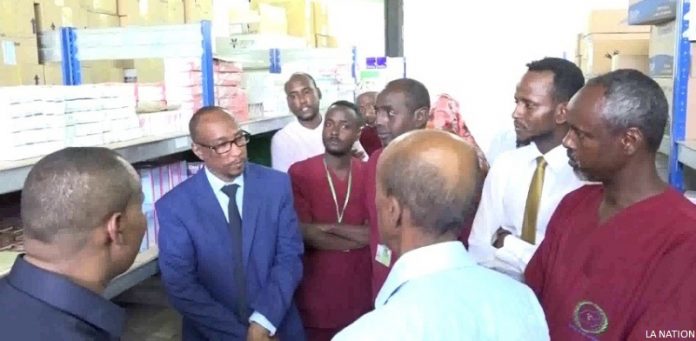 CAMME Le ministre de la Santé s’enquiert de la disponibilité des médicaments