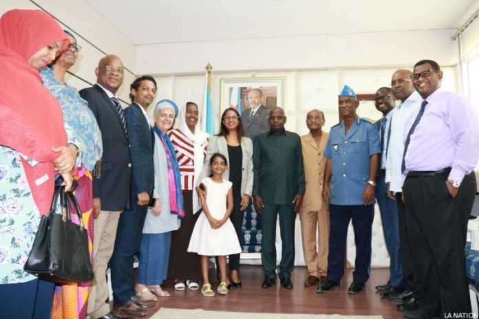 Lalini Veerassamy élevée au rang de Chevalier de l’Ordre du 27 Juin