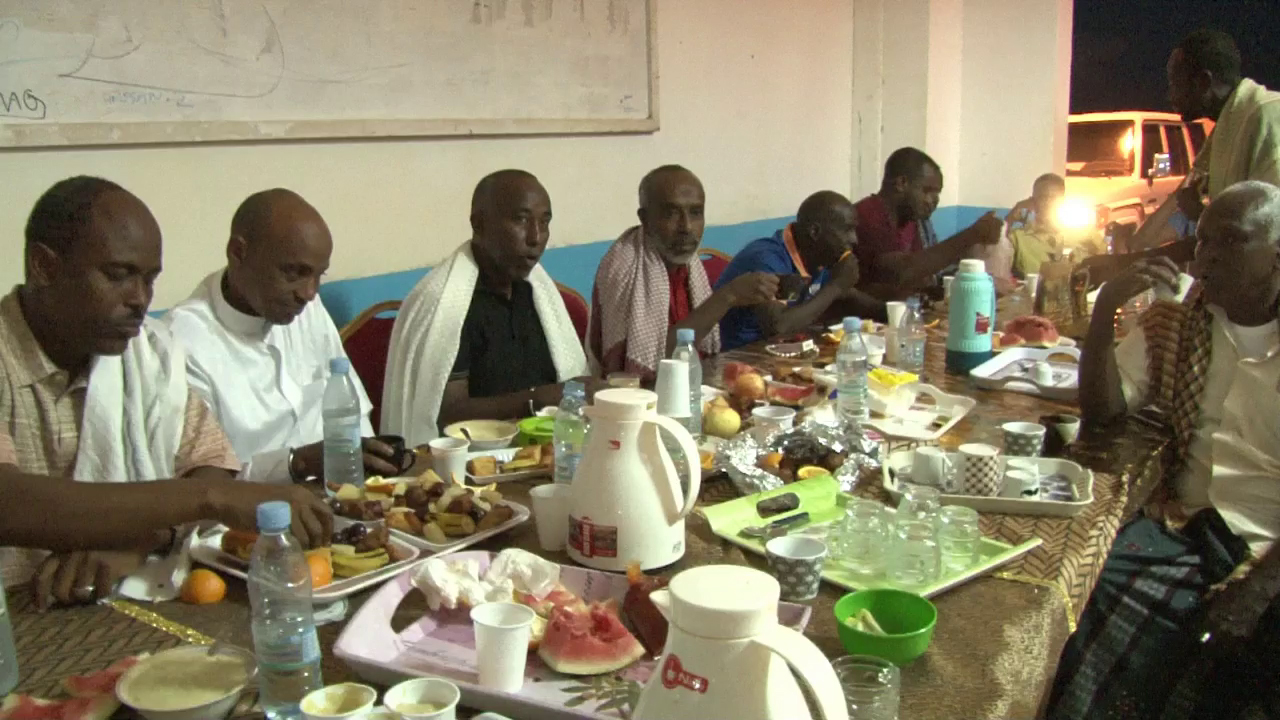 Le Lycée de Dikhil organise un iftar collectif