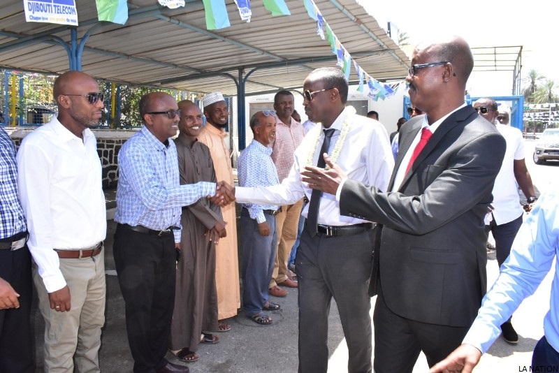 MCPT : M. Radwan Abdillahi Bahdon en immersion dans les installations de Djibouti Telecom