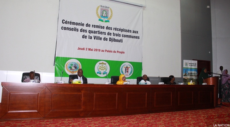 Mairie de Djibouti-ville : Remise des récépissés aux conseils des quartiers