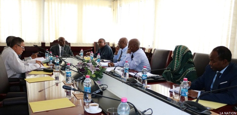 Mise en place du registre national des personnes physiques : Le Premier ministre préside une réunion du comité interministériel