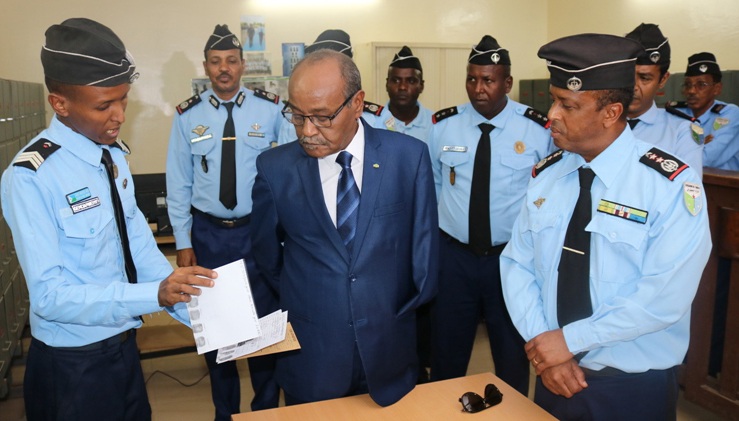 Le ministre de la Défense s’enquiert des capacités opérationnelles de la gendarmerie nationale