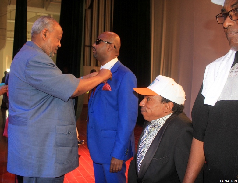 Cérémonie de clôture de la semaine nationale du handicap : Le Président de la République décore 9 personnalités handicapées