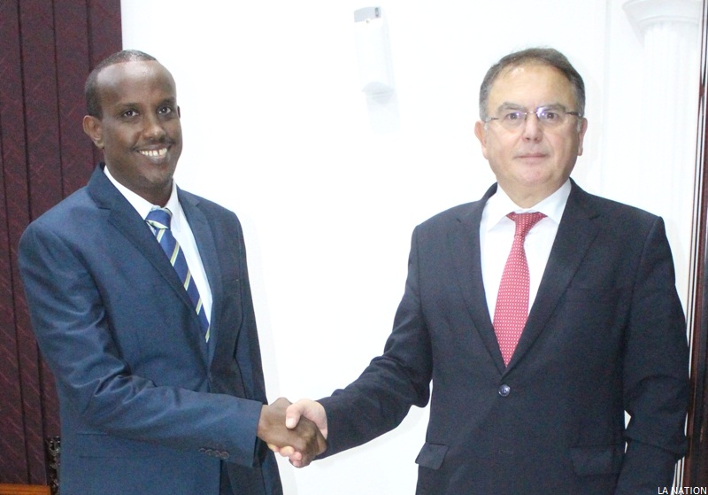 MCPT : L’Ambassadeur de Turquie reçu par le ministre de la Communication