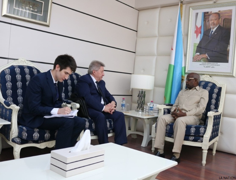 Prise de contact du nouvel ambassadeur russe avec le Premier ministre : Le souhait partagé de développer un vrai partenariat de développement économique et commercial