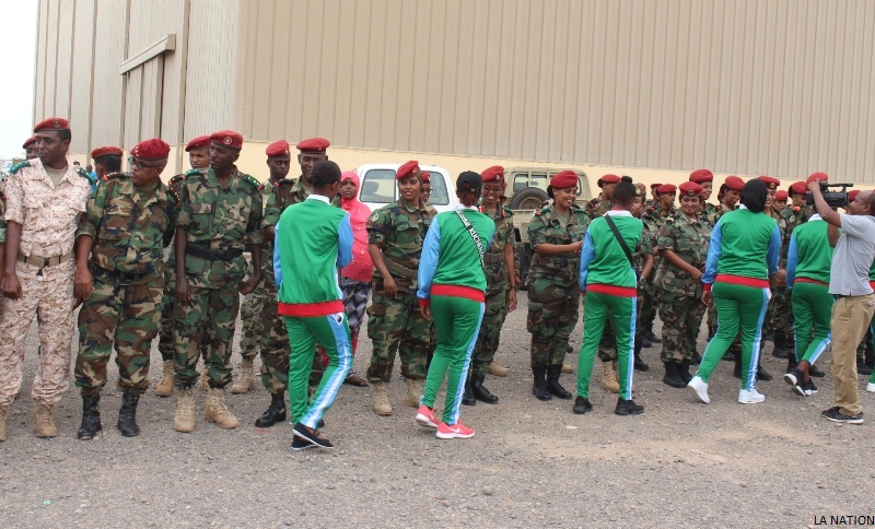 Retour de l’équipe nationale féminine : Le général Zakaria réserve un accueil chaleureux