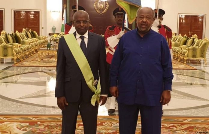 Le premier ministre Abdoulkader Kamil Mohamed élevé au rang de haut dignitaire dans l’ordre de la Grande Etoile