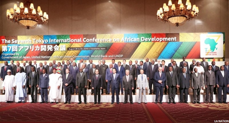 Le président de la République participe aux travaux de la 7ème TICAD à Yokohama