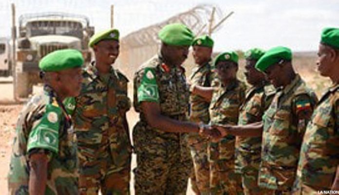 AMISOM Mission d'évaluation du major-général Nakibus Lakara auprès des forces djiboutiennes et éthiopiennes à Beletweyne (1)