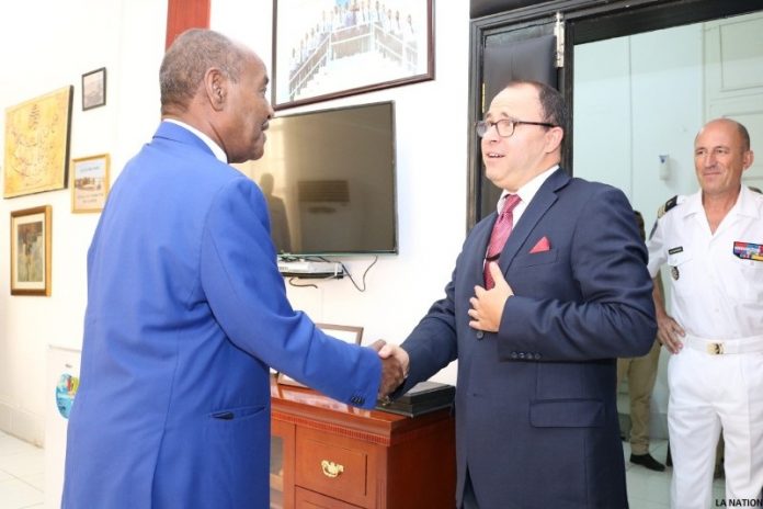 Entrevue entre le ministre de la Défense et l’ambassadeur de France à Djibouti