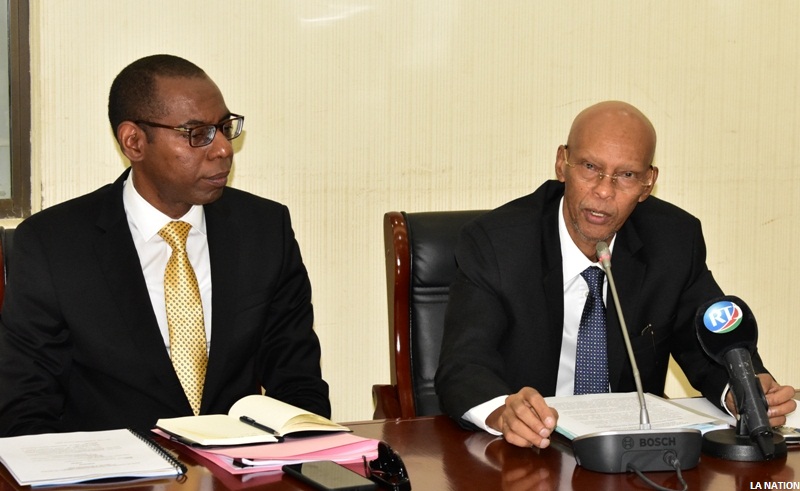 Gouvernance et politiques publiques : Vers une amélioration du système de passation des marchés publics