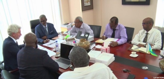 Le ministre du Budget s'entretient avec une délégation de la société Frankolin Development