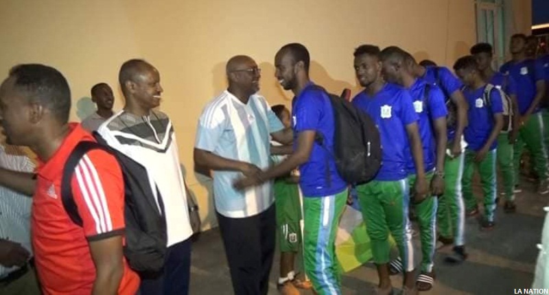 Retour triomphal des Requins