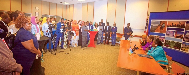 Echanges avec des jeunes Djiboutiens à la chancellerie américaine