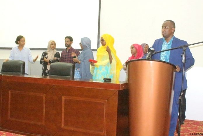 Lancement de la première édition de la semaine des sciences à Djibouti (2)
