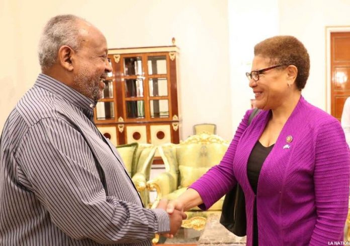 Le Président Guelleh s’entretient avec une délégation de la Chambre des représentants des Etats Unis (2)