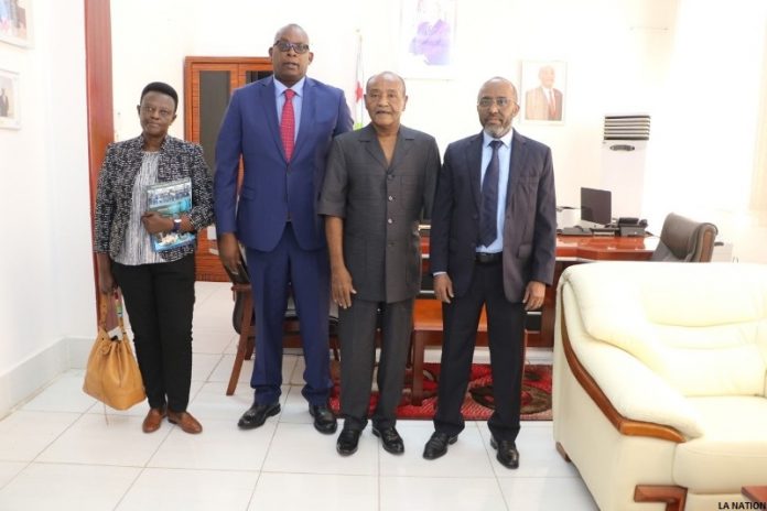 Le ministre de la Défense s’entretient avec une délégation de l’EASF (2)