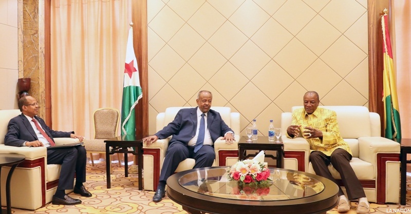 Le président Ismail Omar Guelleh s’entretient à Conakry avec son homologue guinéen