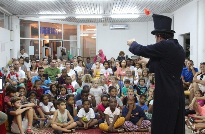 Spectacle de Magie +á lÔÇÖIFD (1)