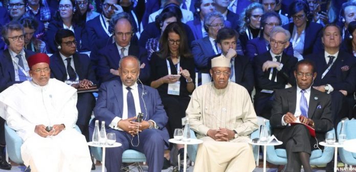 Le président de la République participe au forum de Paris sur la Paix (1)