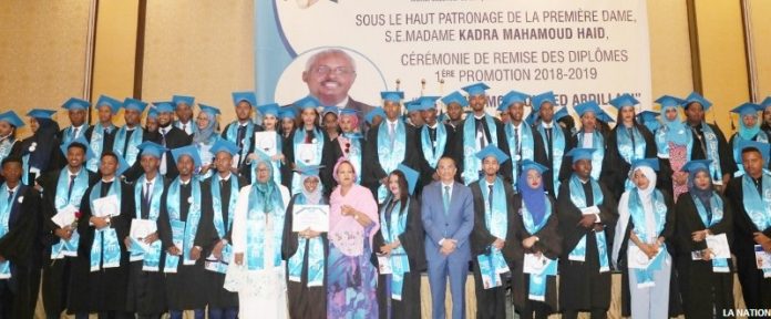 Remise de diplômes à la première promotion de l’ISCAE