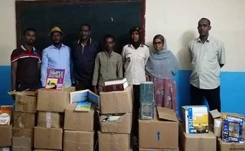 Don de livres à la prison civile de Gabode