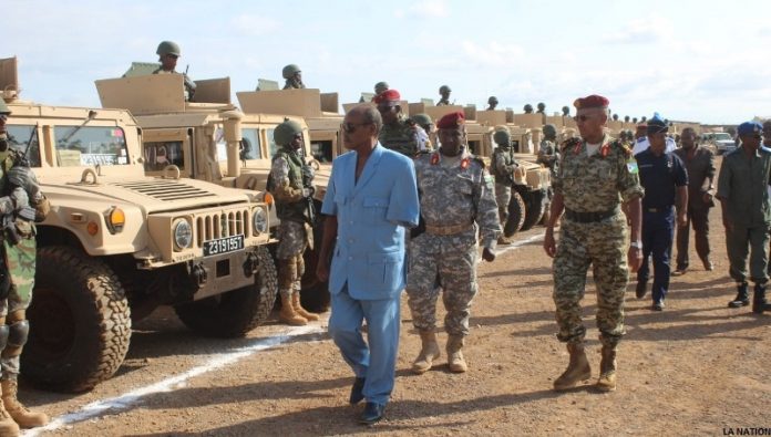 Visite d’inspection du ministre de la défense à Ali-Ouney (3)