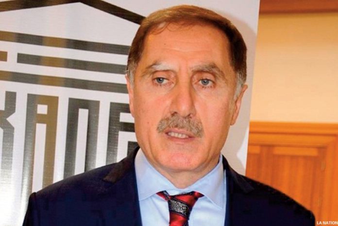 Şeref Malkoç, médiateur de Turquie