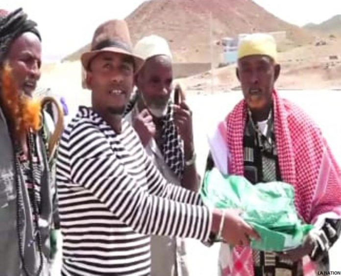 Distribution de Moustiquaires à Ali-Sabieh (2)
