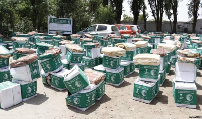 Distribution du don saoudien