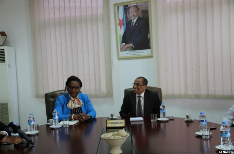 Entrevue entre Dr Nabil Mohamed Ahmed et Mme Adeline Djeutie : Concertation sur la mise en œuvre de projets de coopération technique