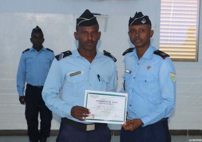 Gendarmerie Nationale Fin d'une Formation sur les Droits des Mineurs (2)