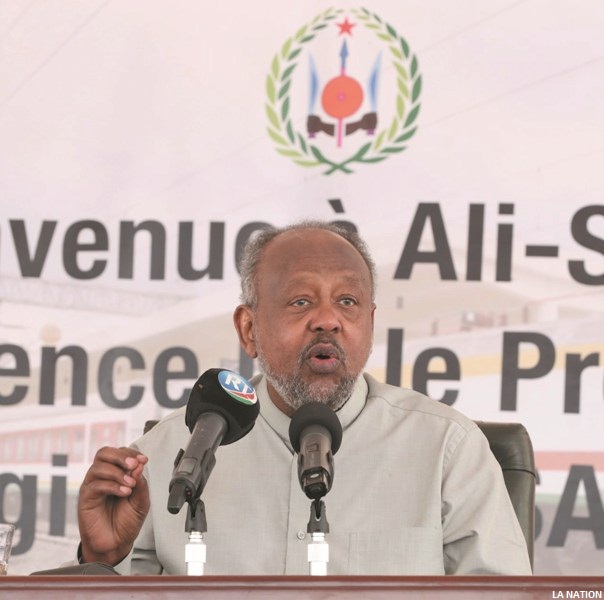 Le président Guelleh en communion avec les Assajogs (2)