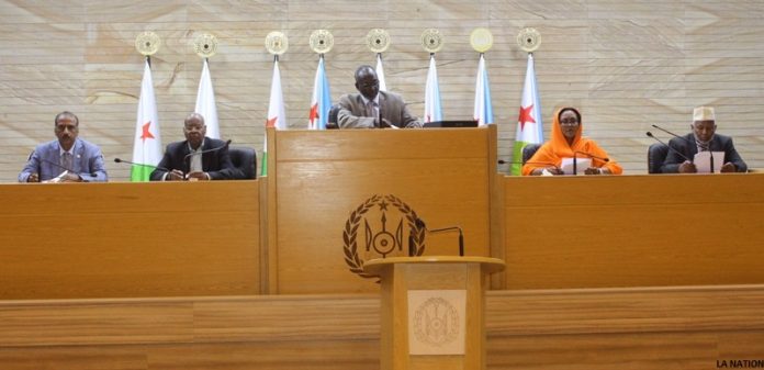 Les parlementaires examinent le Projet de Loi portant création du Fonds Souverain de Djibouti