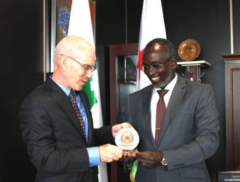 Assemblée Nationale : Visite de James Swan à l’Assemblée Nationale