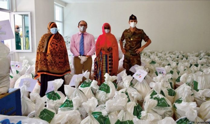 Don alimentaire français à l’orphelinat Daryel