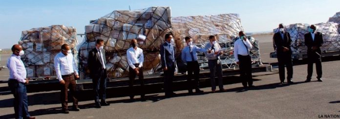 Les réactions des différentes personnalités, lors de la cérémonie de remise de lots de matériels