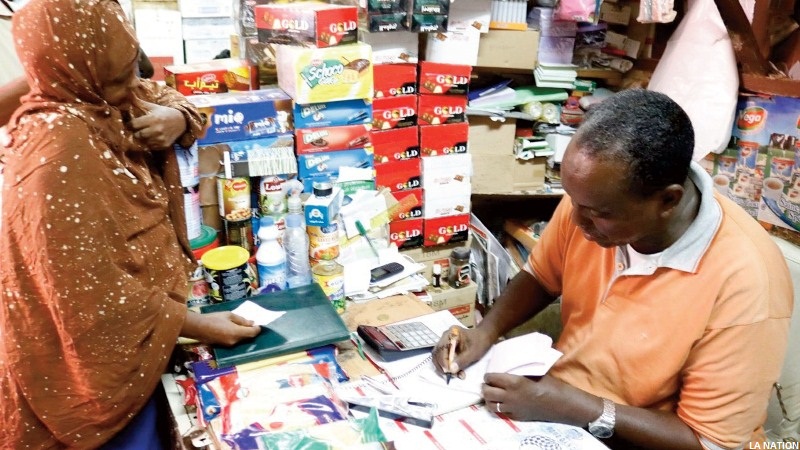 Vaste opération de distribution de bons alimentaires pour soutenir les citoyens les plus démunis et les travailleurs journaliers