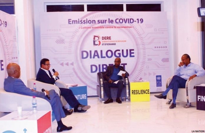 Dialogue direct trouver des solutions aux maux de la société