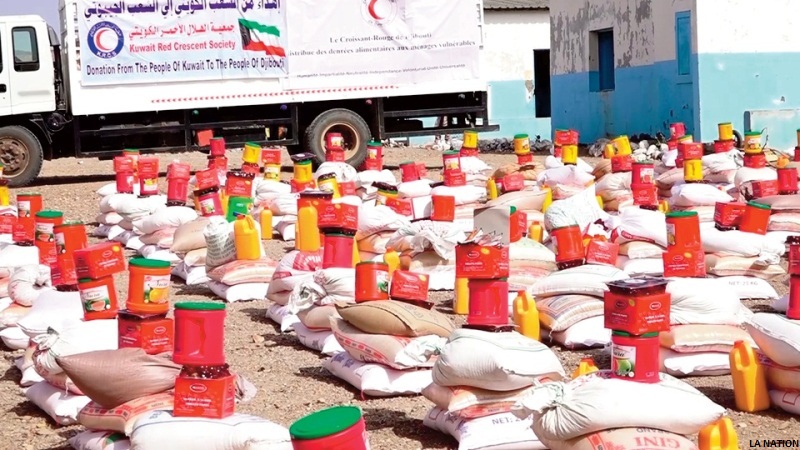 Don de vivres aux ménages vulnérables vivant dans les secteurs ruraux de Faradil et Daasbiyo
