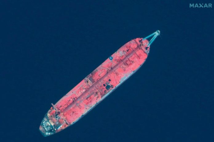 La mer Rouge en danger de mort