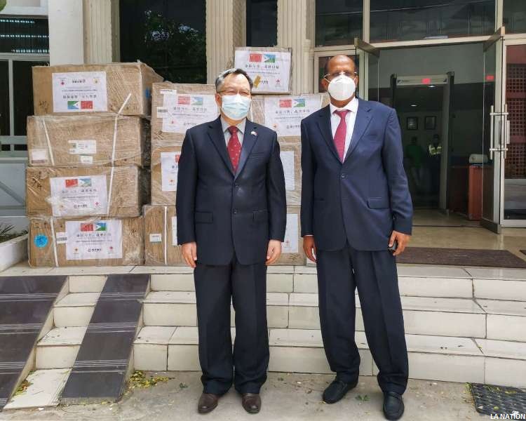 Lutte anti-Covid-19 : La Chine fait un don d’équipements médicaux à Djibouti