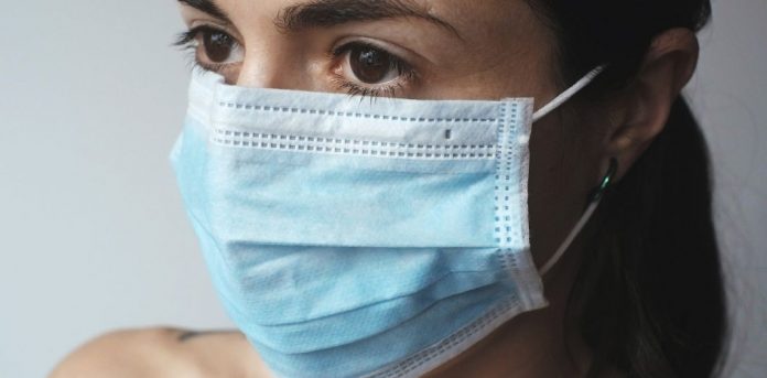 Coronavirus Le masque peut-il devenir un vecteur de propagation du virus