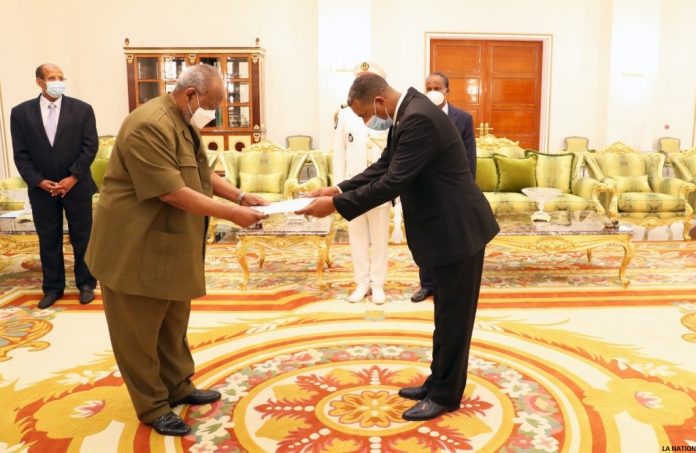 Le Président de la République reçoit les Lettres de Créances du nouvel Ambassadeur d’Ethiopie à Djibouti